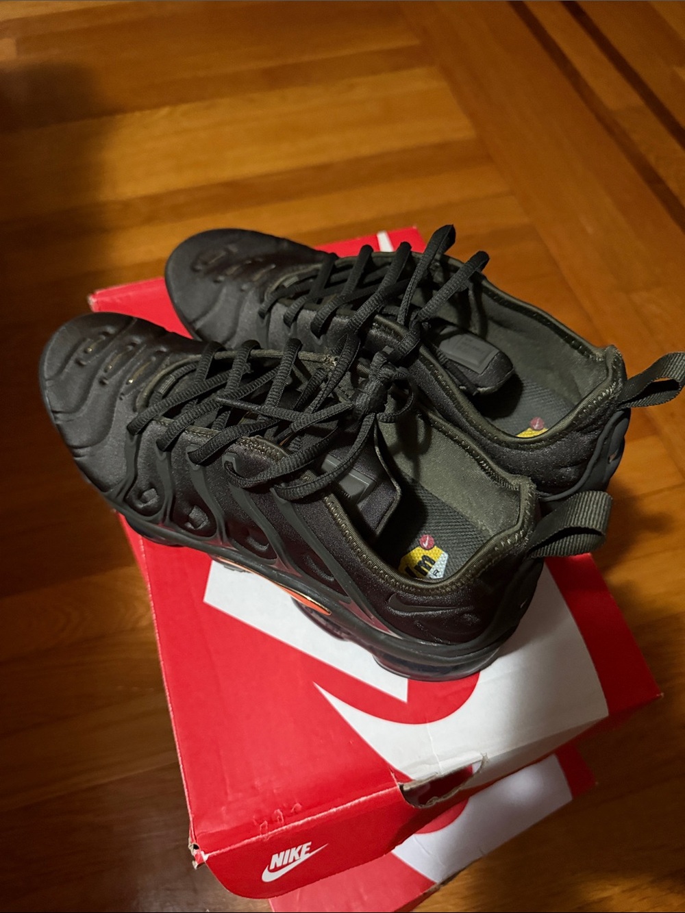 Nike Kids Black Low-Top Sneakers